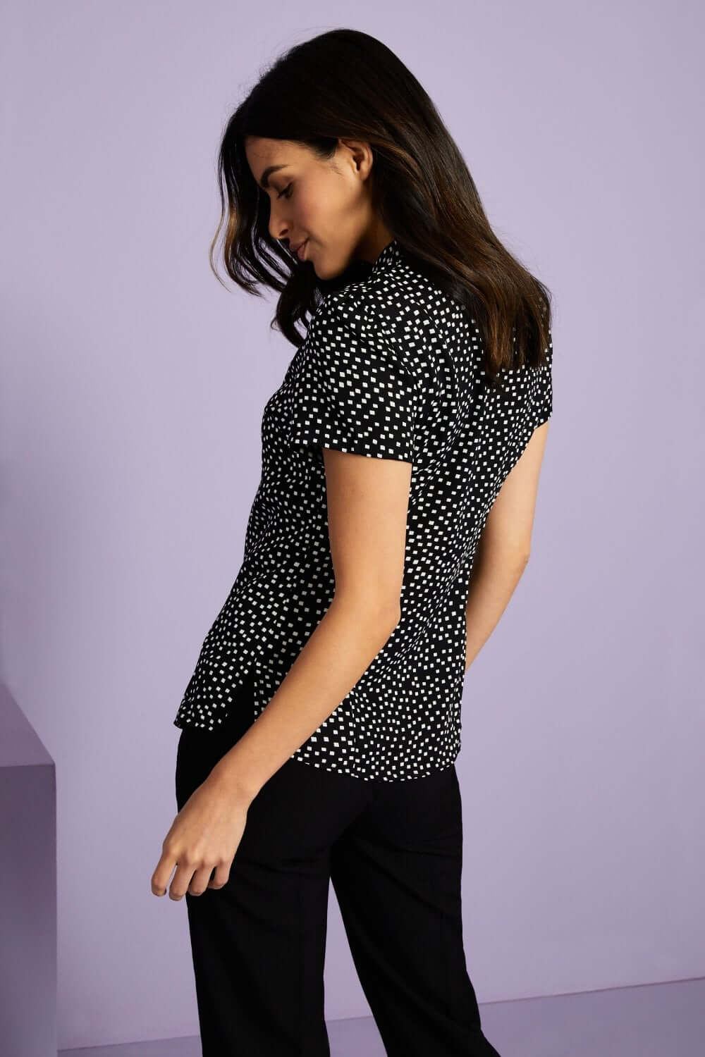 Seotava kaelusega mustriline pluus naistele - Image 17