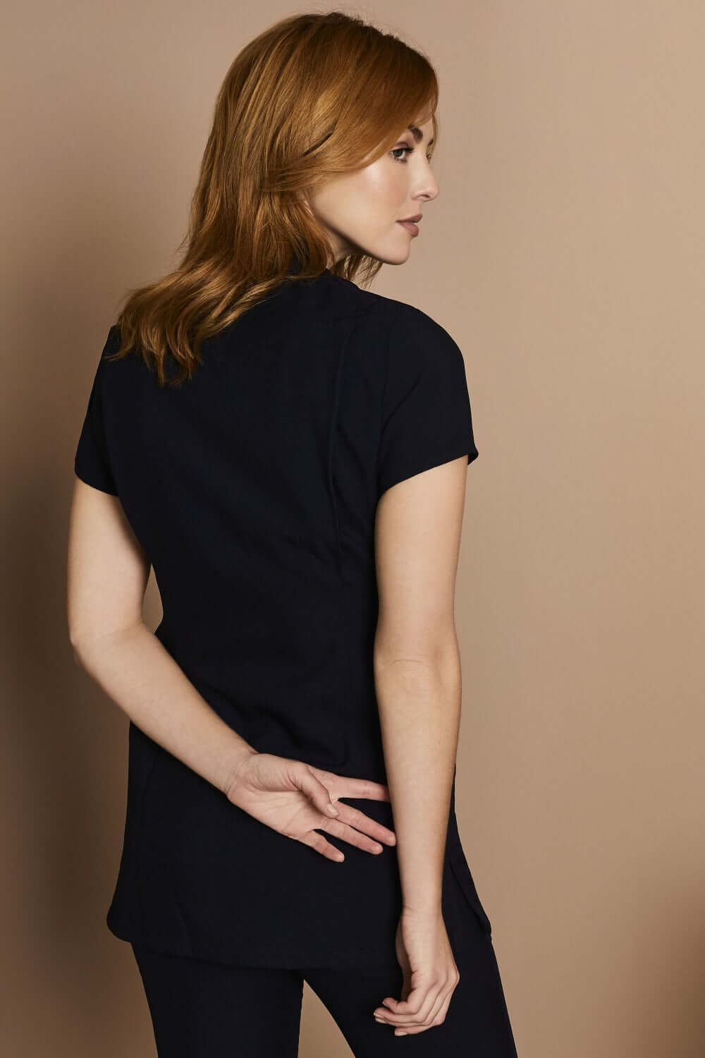 Ühe nööbi ja lukuga tuunika - Image 27