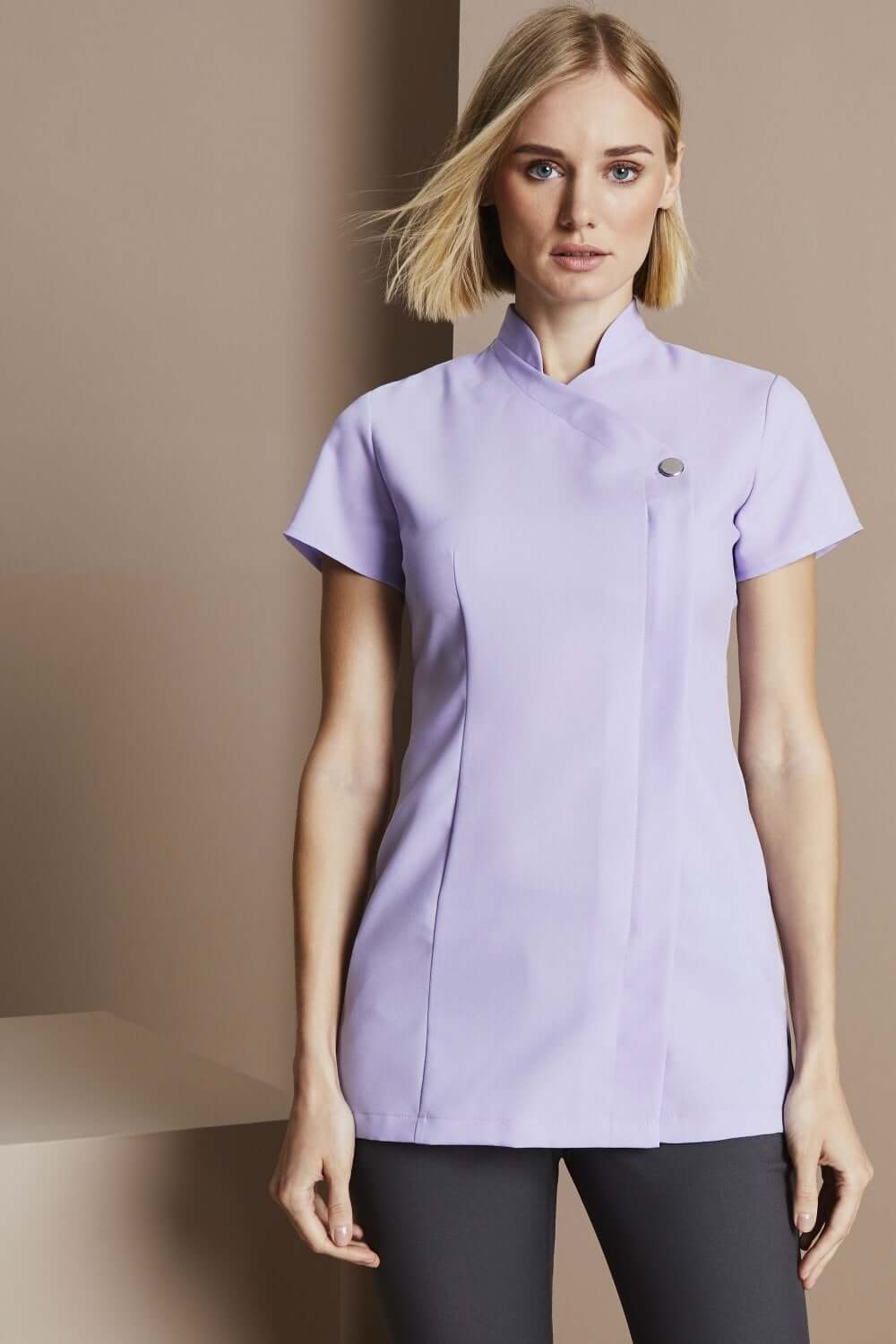 Ühe nööbi ja lukuga tuunika - Image 43