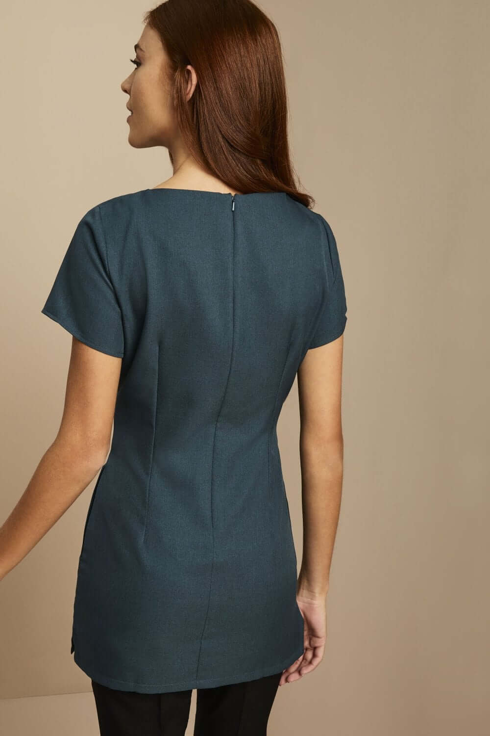 Dekoratiivse kaeluse ja taskutega tuunika - Image 5