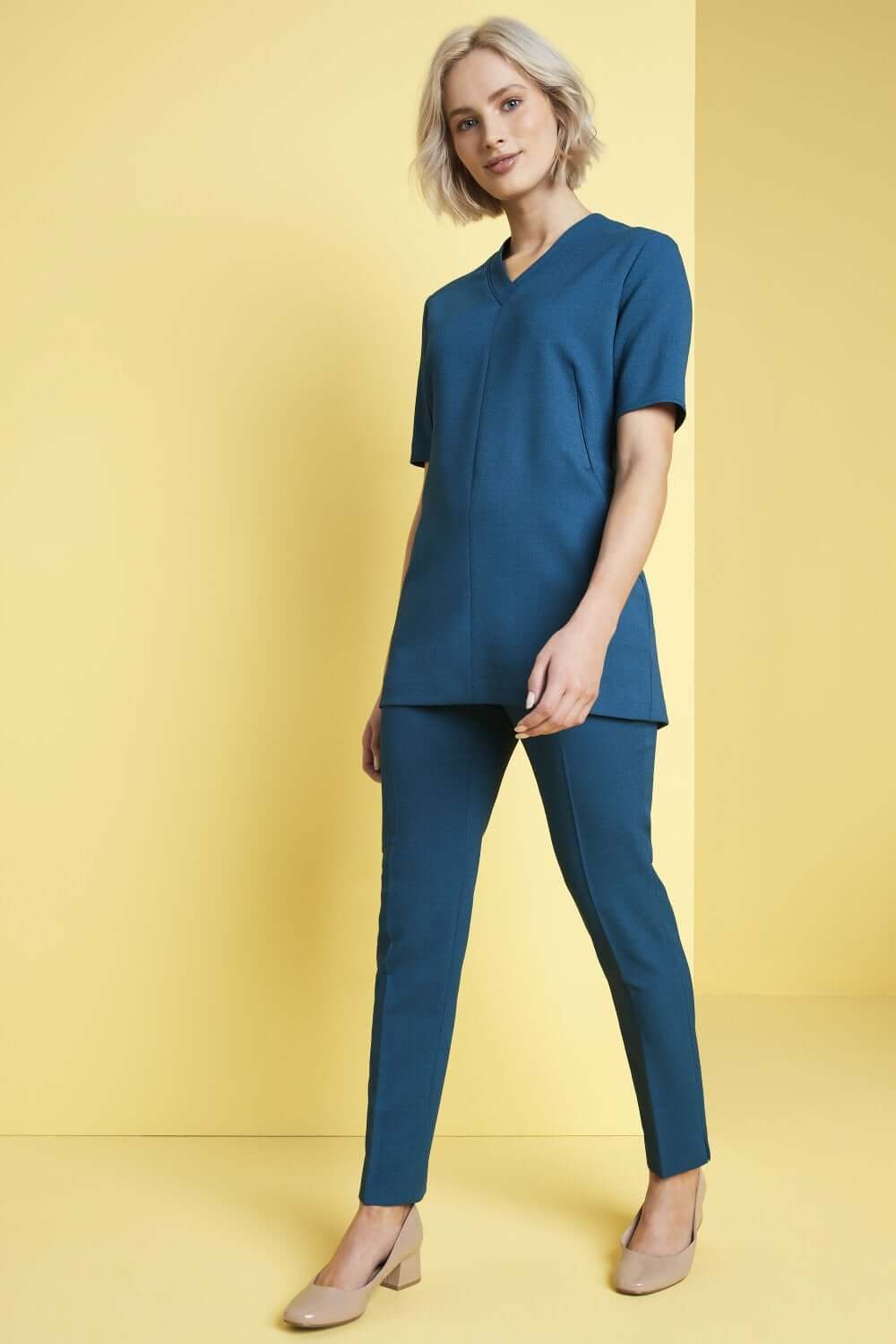 Sirgelõikeline v-kaelusega tuunika naistele - Image 5