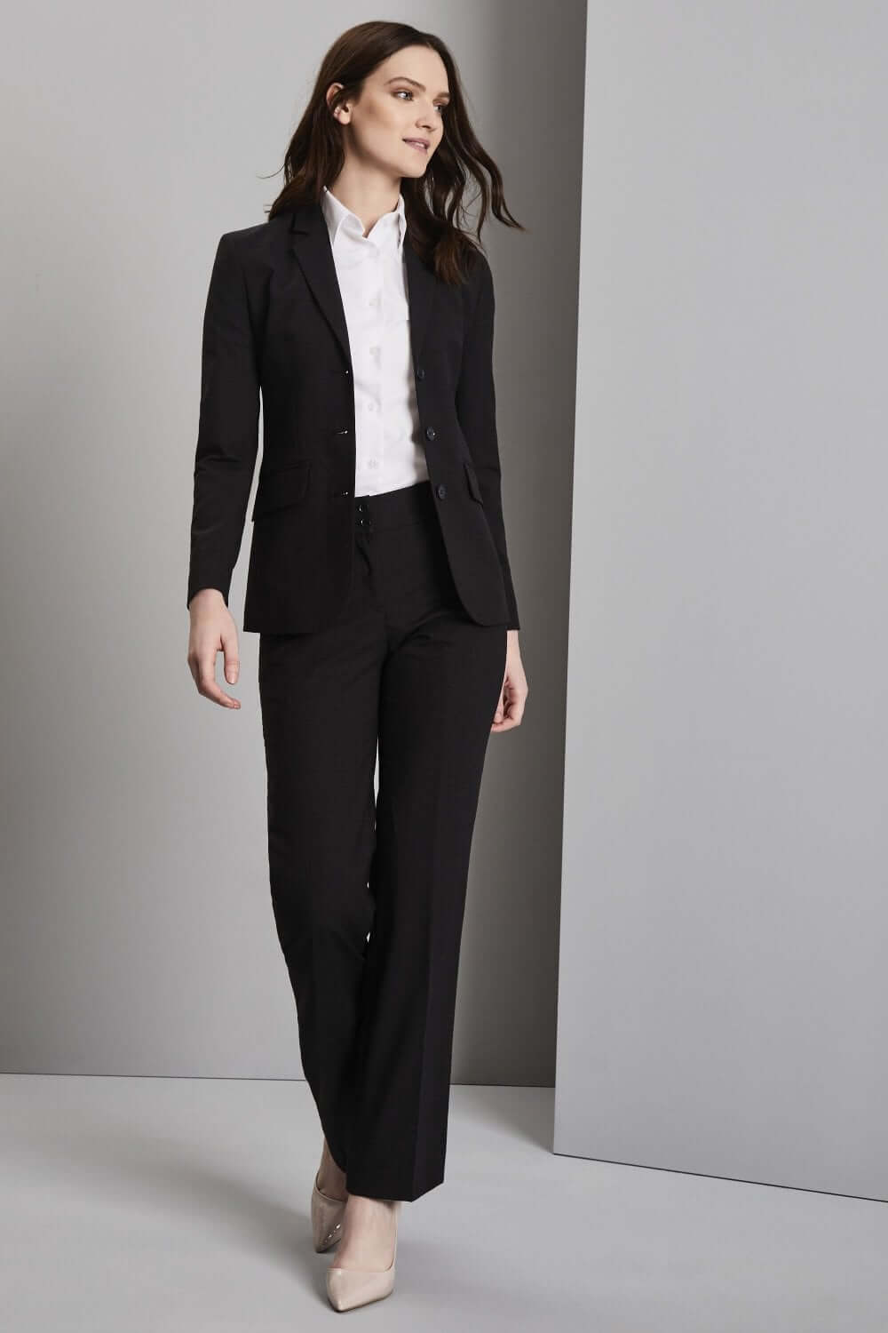 Qualitas kolme nööbiga jakk naistele - Image 5