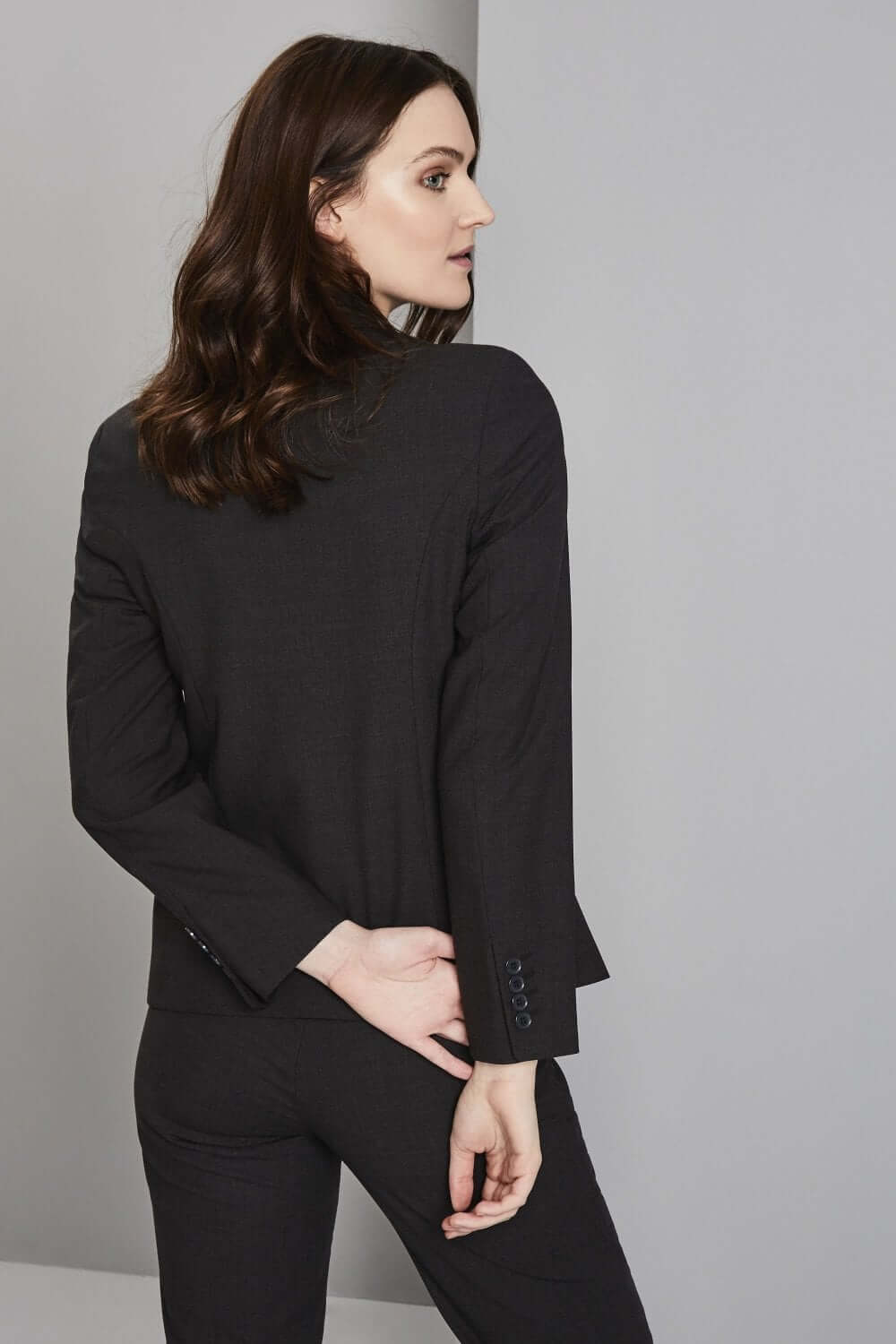 Qualitas kahe nööbiga jakk naistele - Image 5