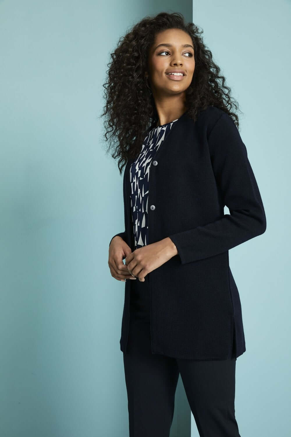 Avara lõikega kardigan naistele