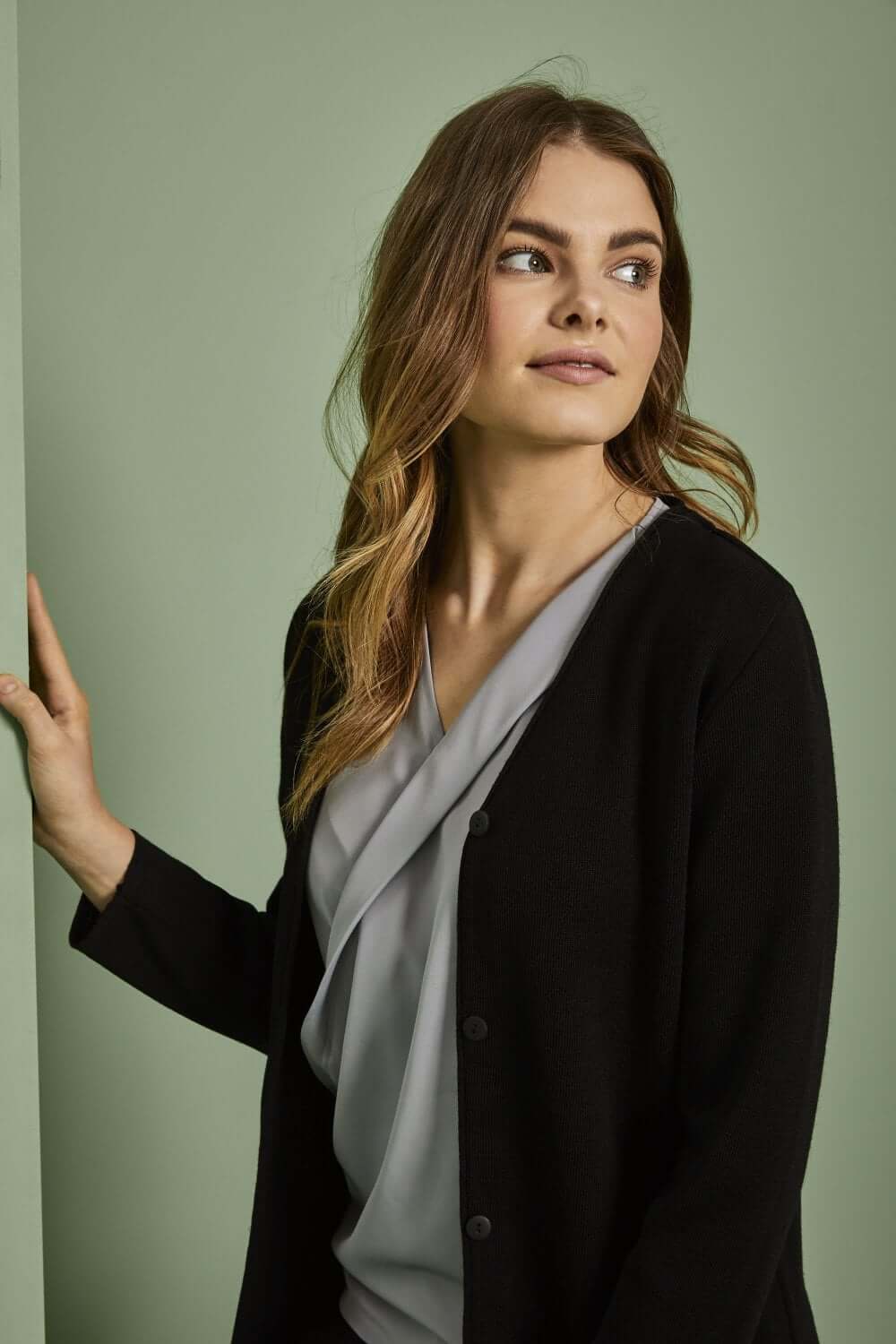 Avara lõikega kardigan naistele - Image 4