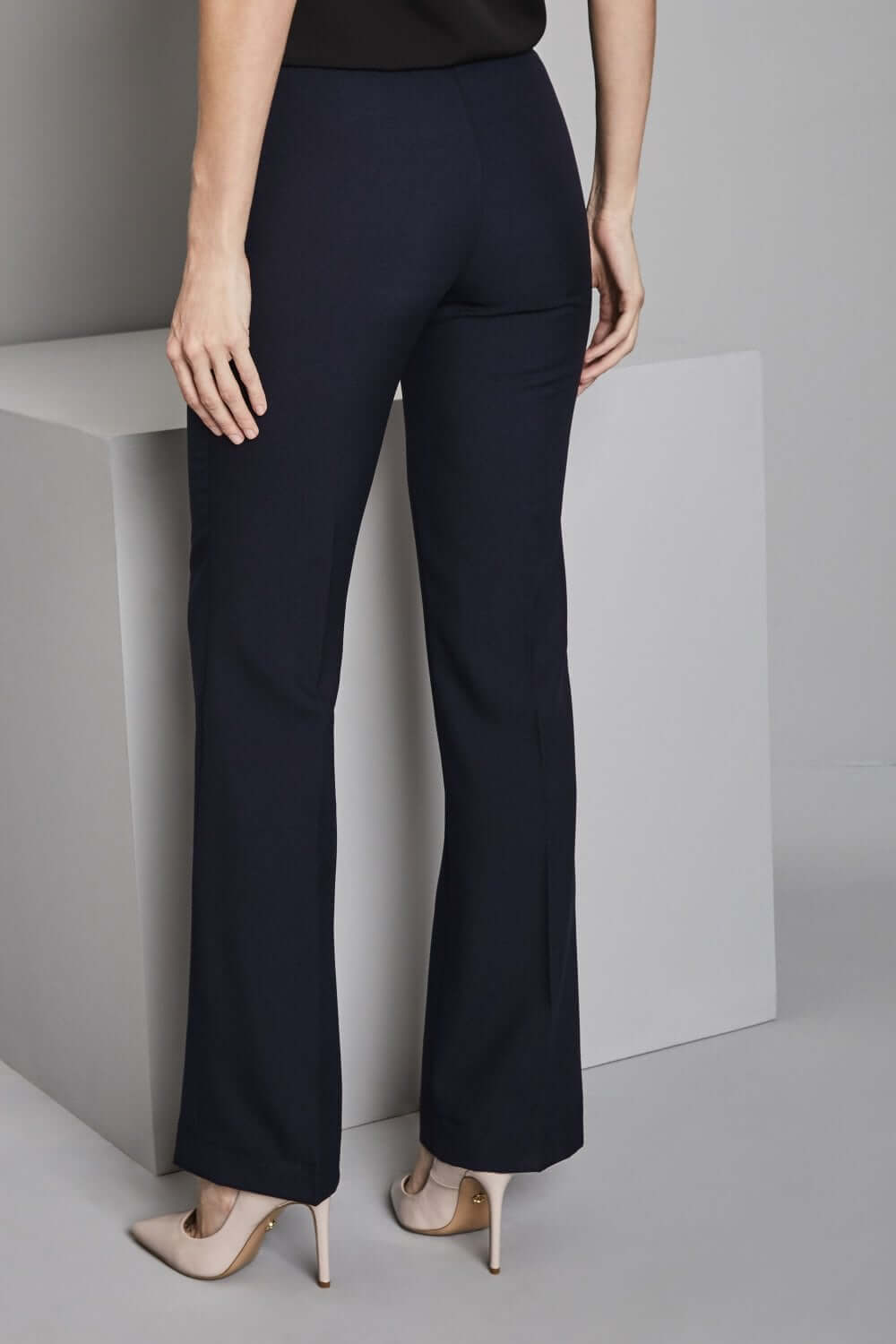 Bootleg viigipüksid naistele - Image 5