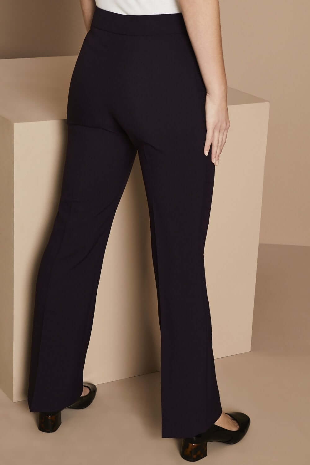 Bootleg püksid naistele, õmblemata alaäärega - Image 8