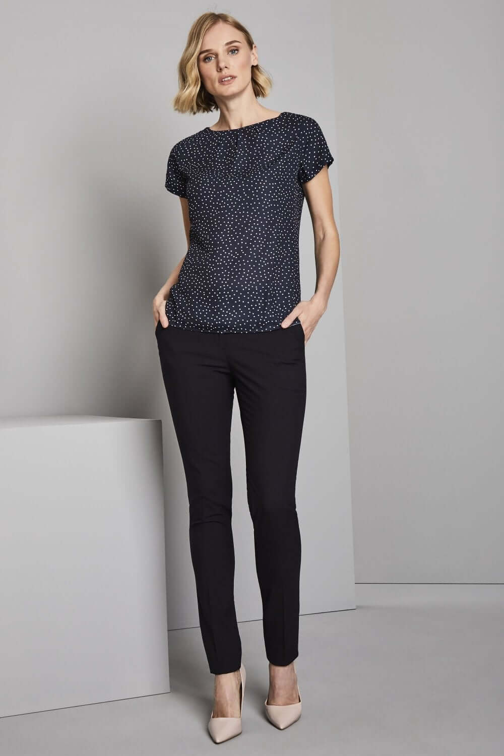 Qualitas slim-fit viigipüksid naistele - Image 7