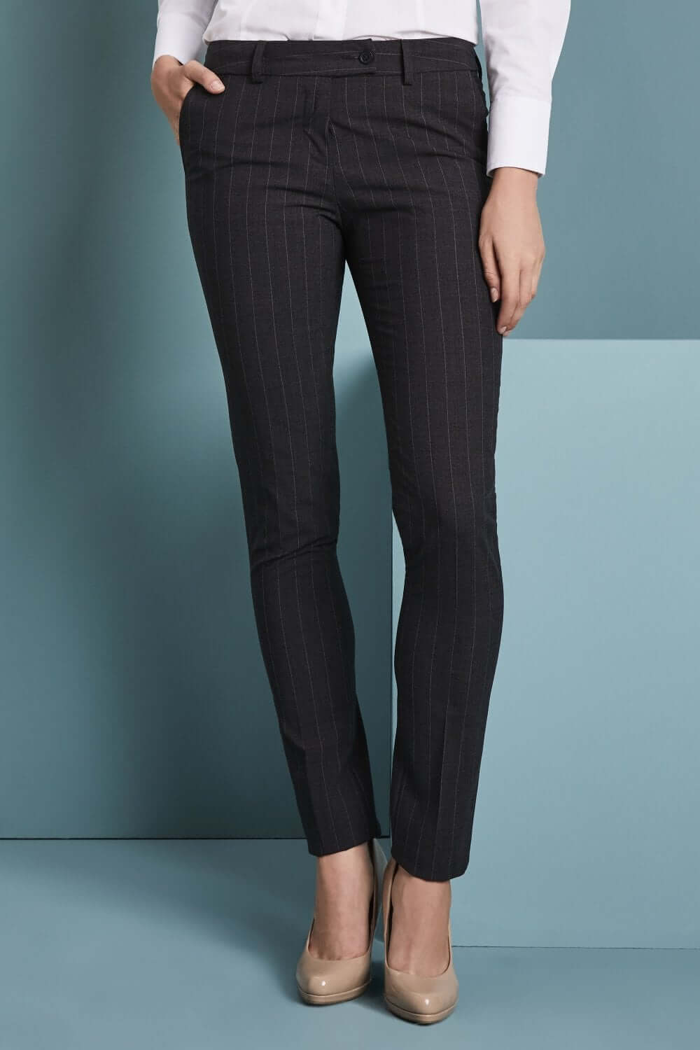 Qualitas triibulised slim-fit viigipüksid naistele