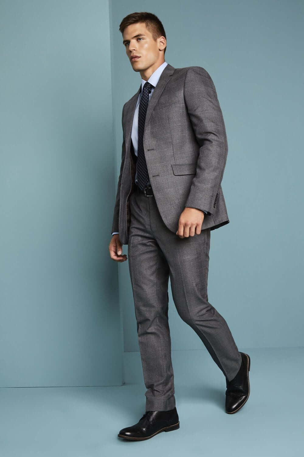 Alderley Tailored Fit Trouser - Image 4