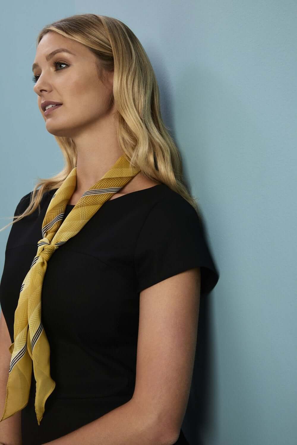 Triibuline kaelasall naistele - Image 13