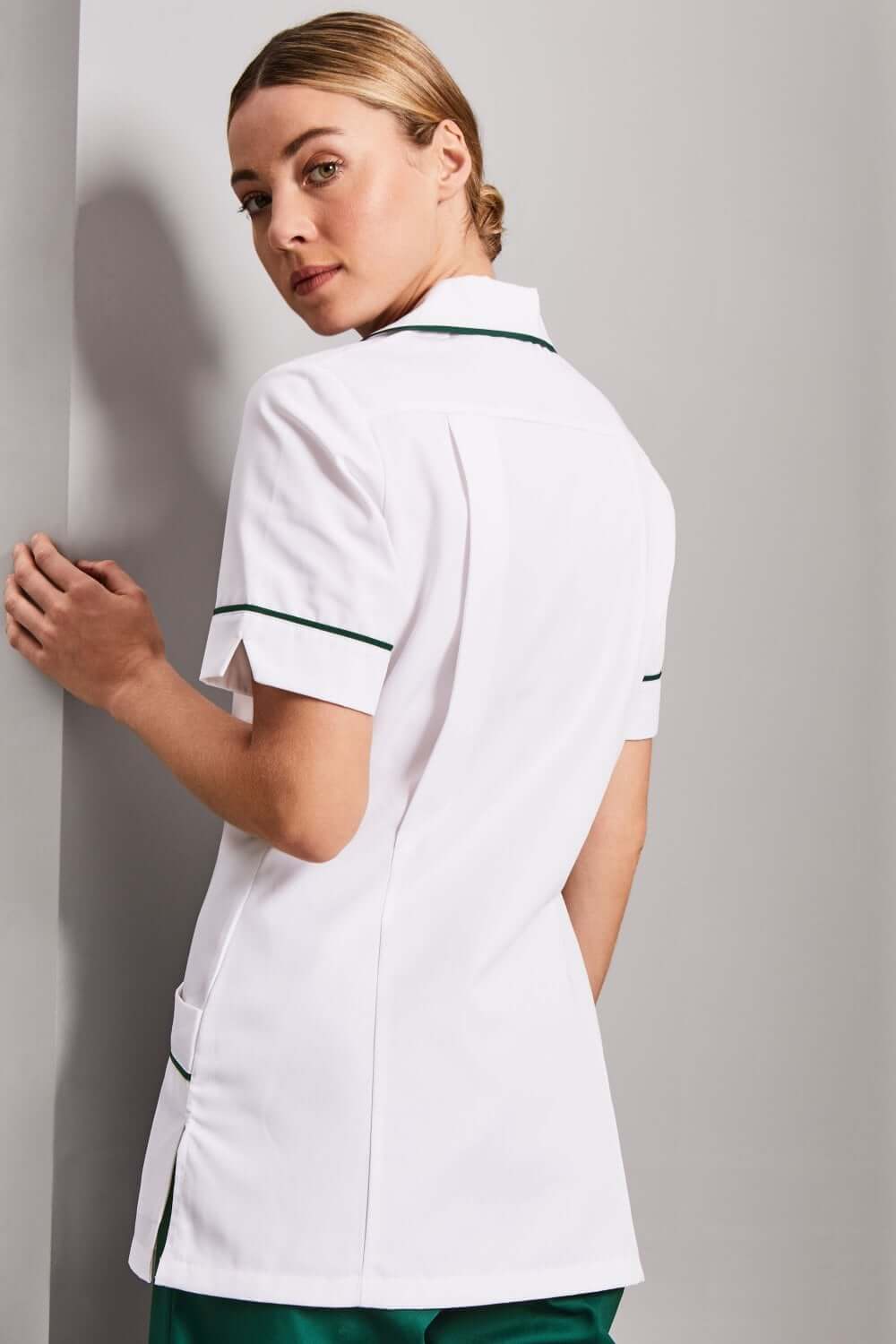Klassikaline valge meditsiinituunika - Image 11