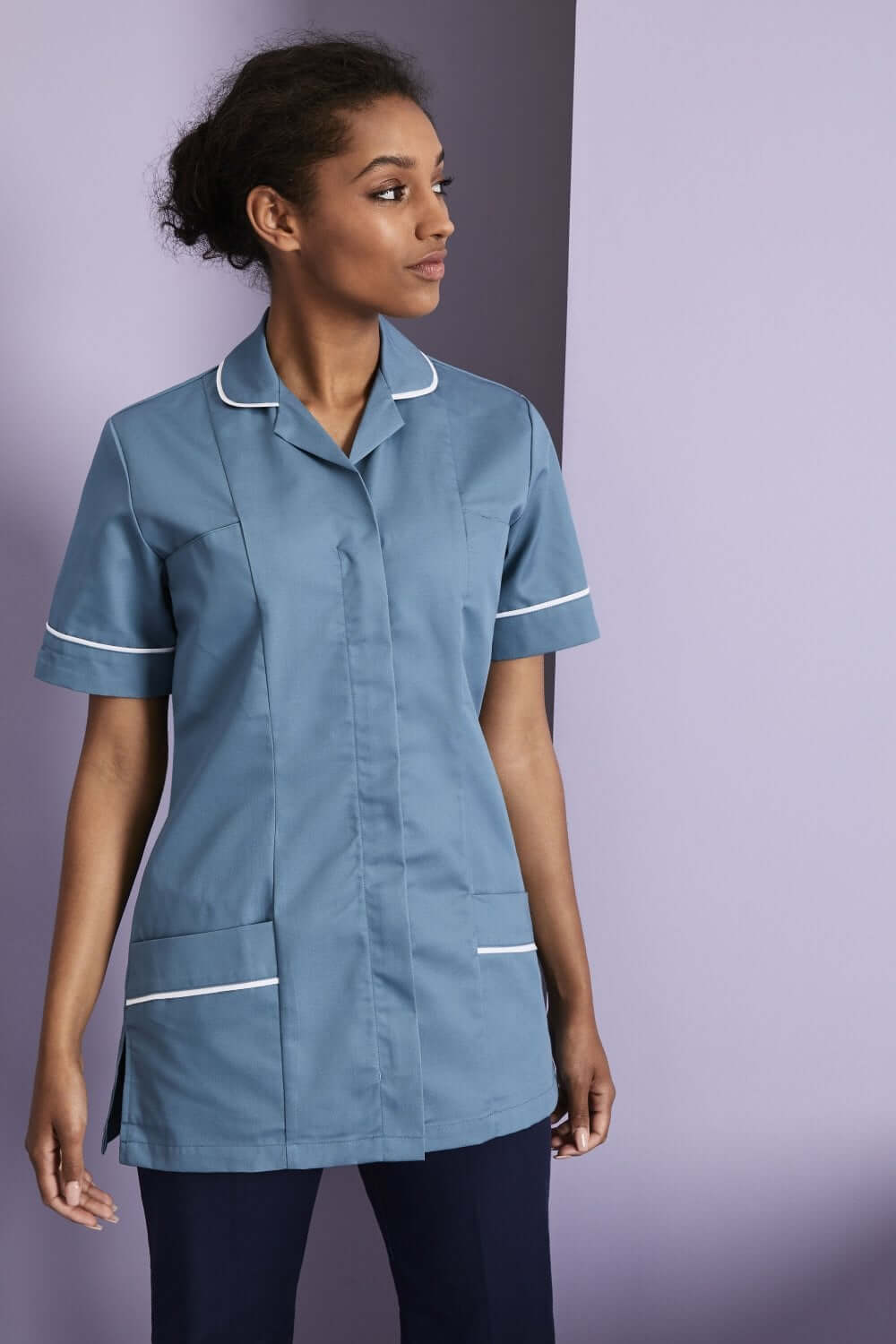 Klassikaline valge kandiga meditsiinituunika - Image 12