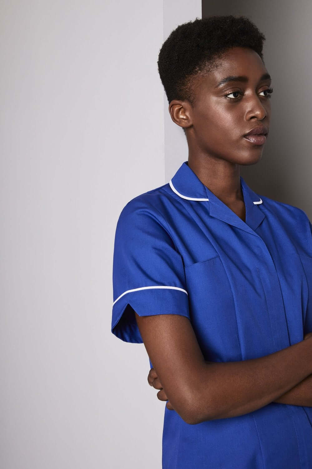 Klassikaline valge kandiga meditsiinituunika - Image 25