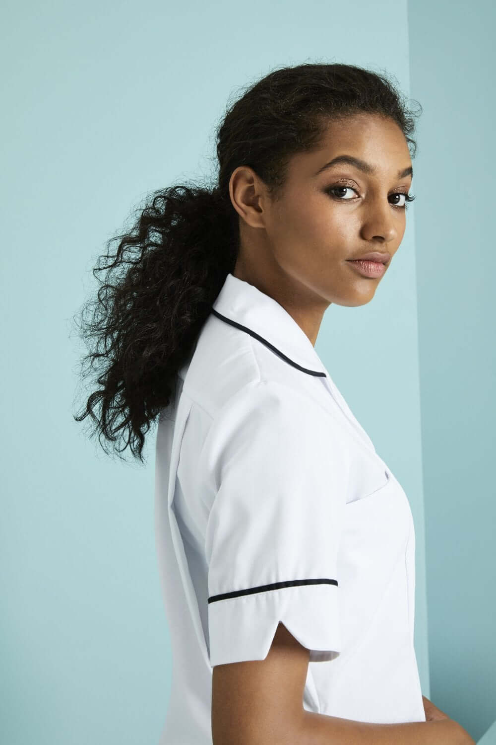Klassikaline valge meditsiinituunika - Image 13