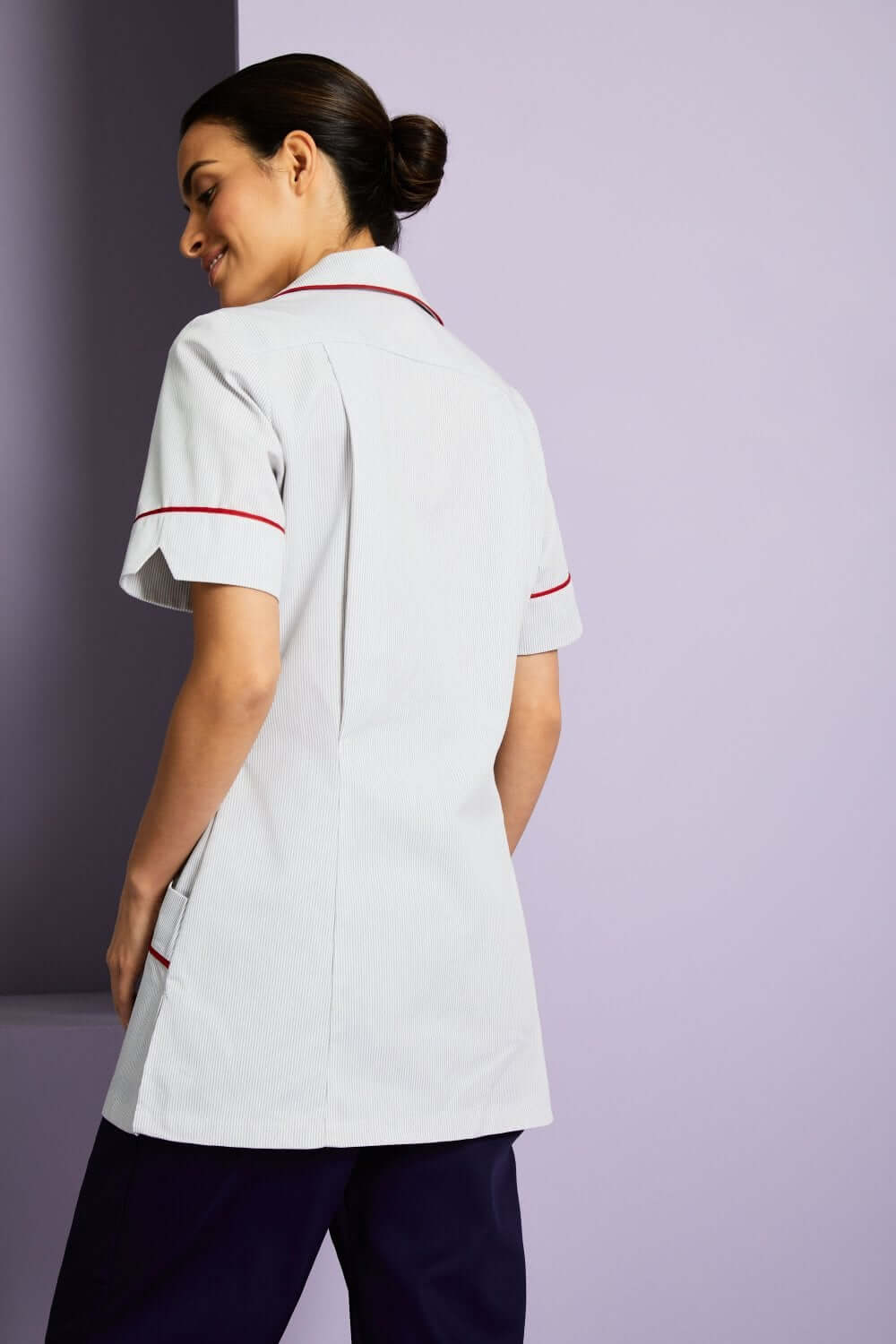 Klassikaline halli triibuline meditsiinituunika - Image 5