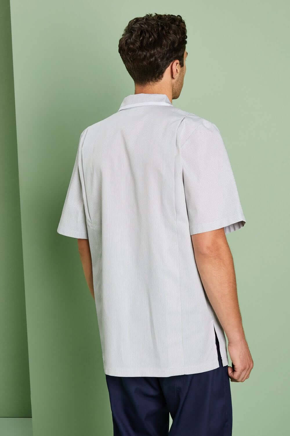 Triibuline meditsiinijakk meestele - Image 9