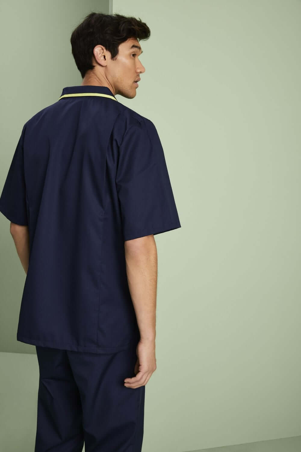 Klassikaline tumesinine meditsiinijakk - Image 5