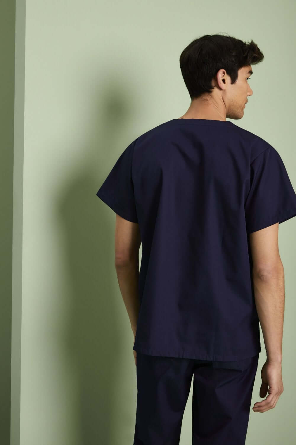 Meditsiinituunika Scrub Unisex õhukesest materjalist - Image 12