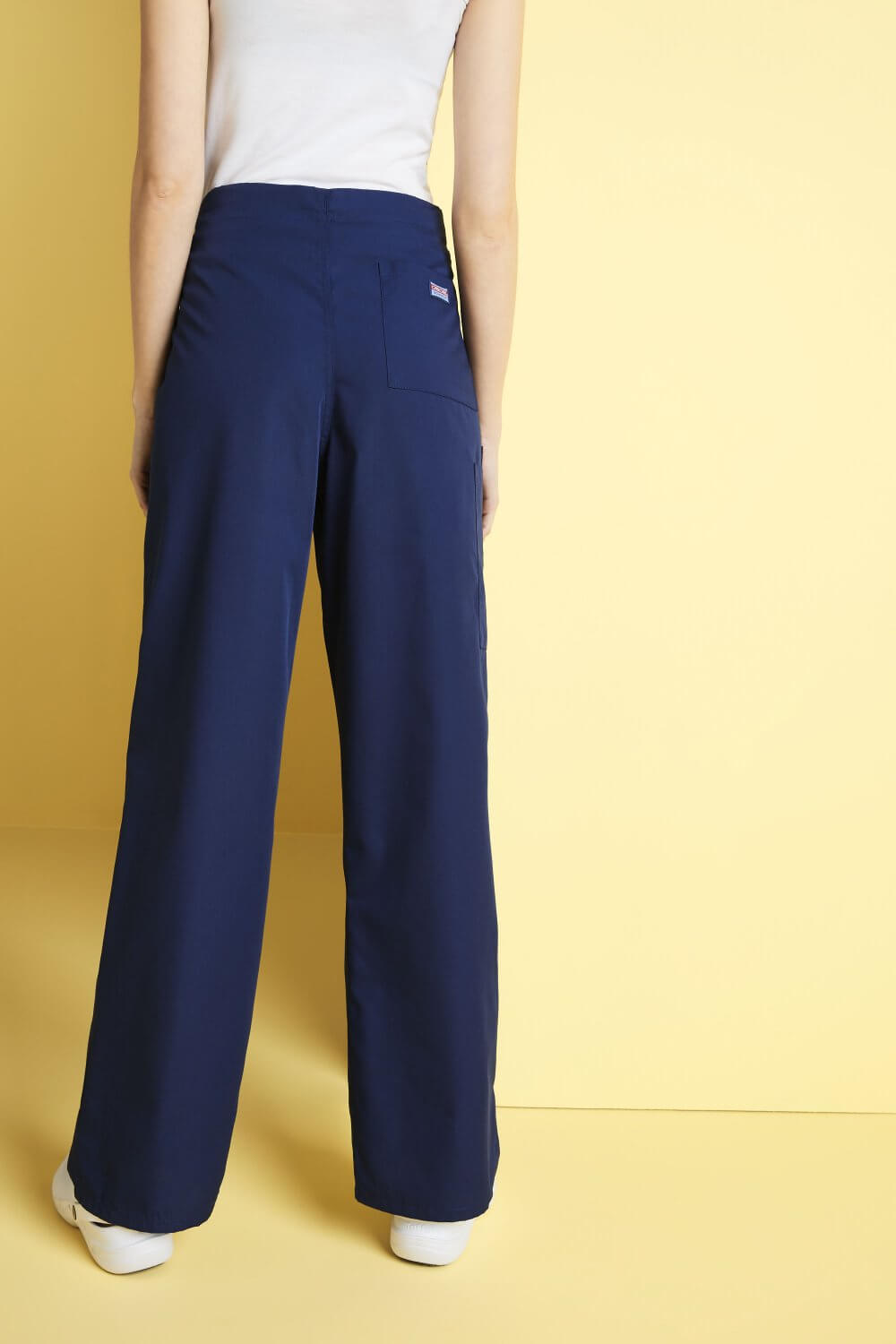 Unisex Cherokee kergest kangast püksid - Image 3