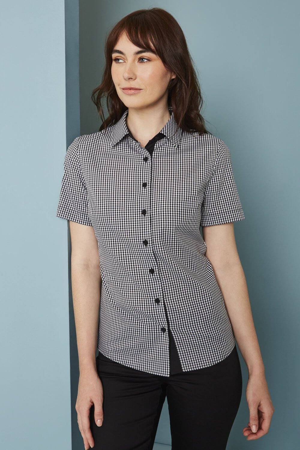 Naiste lühikeste varrukatega ruuduline pluus