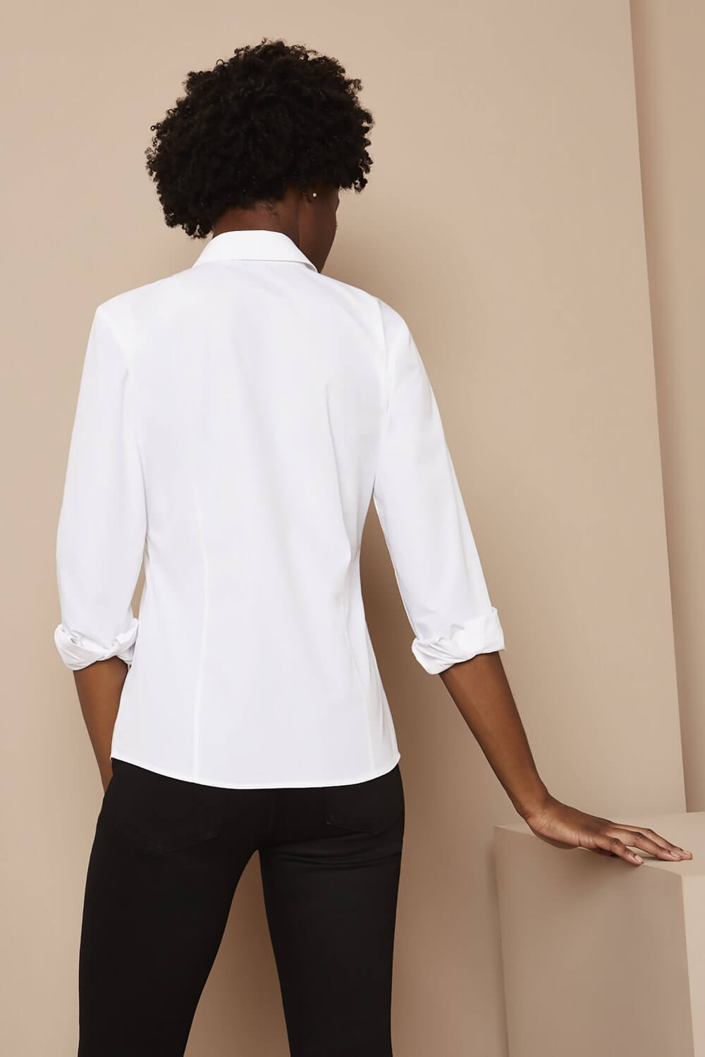 Naiste pikkade varrukatega fit või regular pluus - Image 4