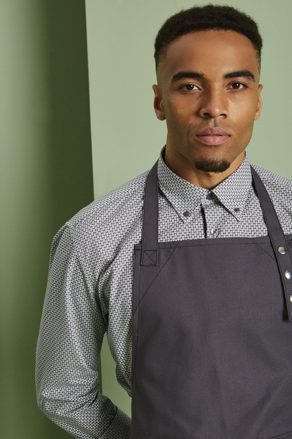 Õmmeldud taskutega põll - Image 4