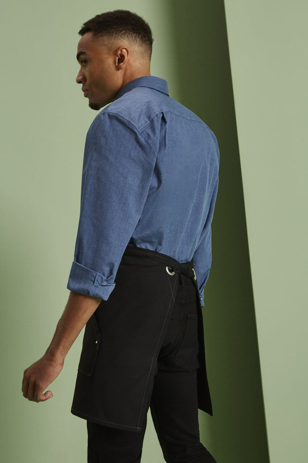 Õmmeldud taskutega lühike põll - Image 2