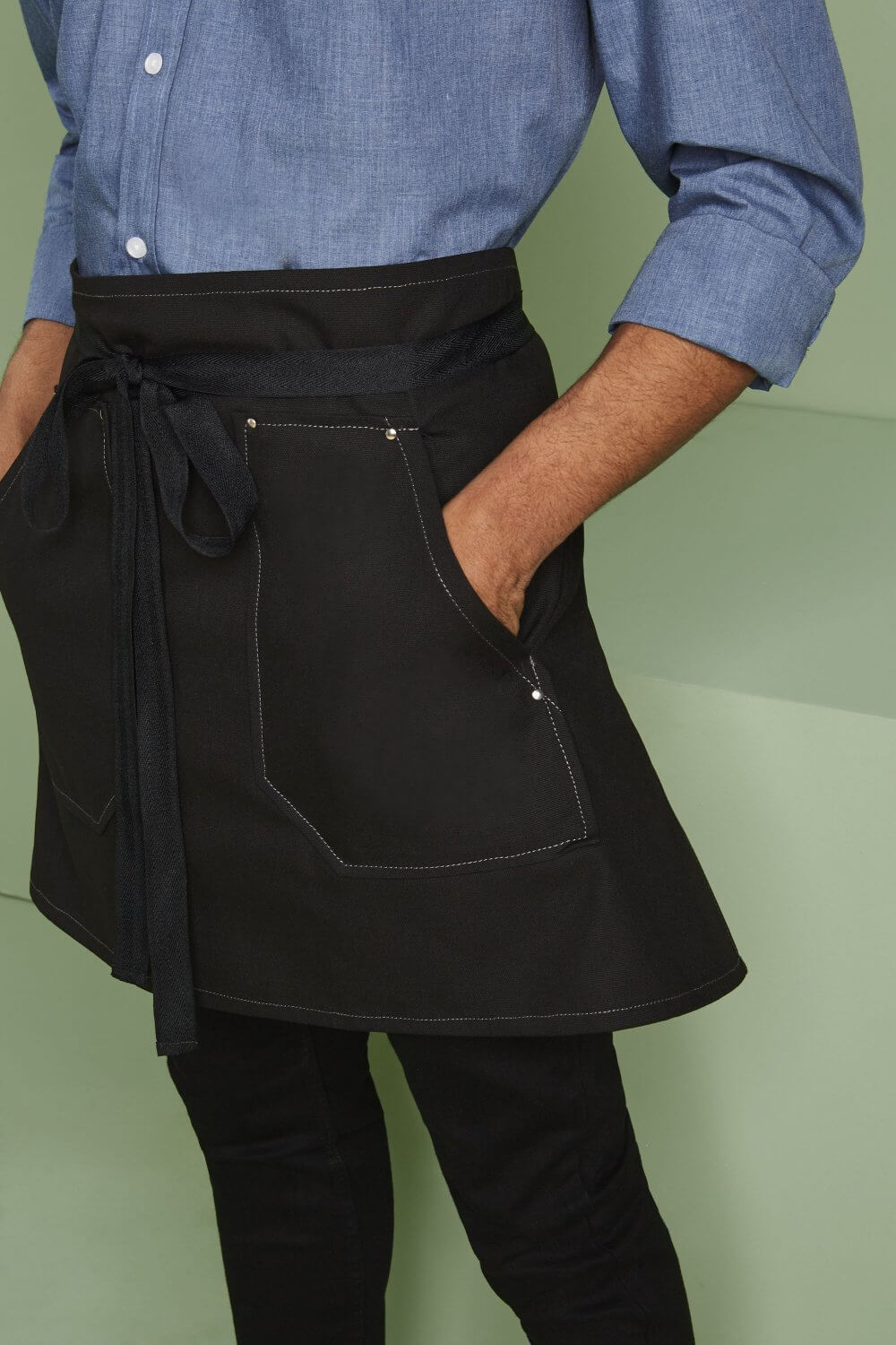 Õmmeldud taskutega lühike põll - Image 3