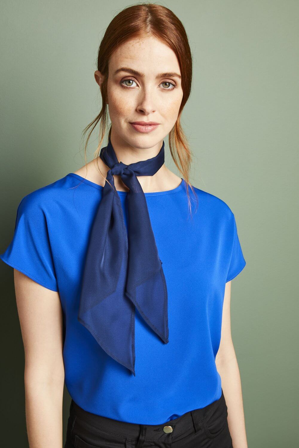 Premier ühevärviline kaelasall - Image 2