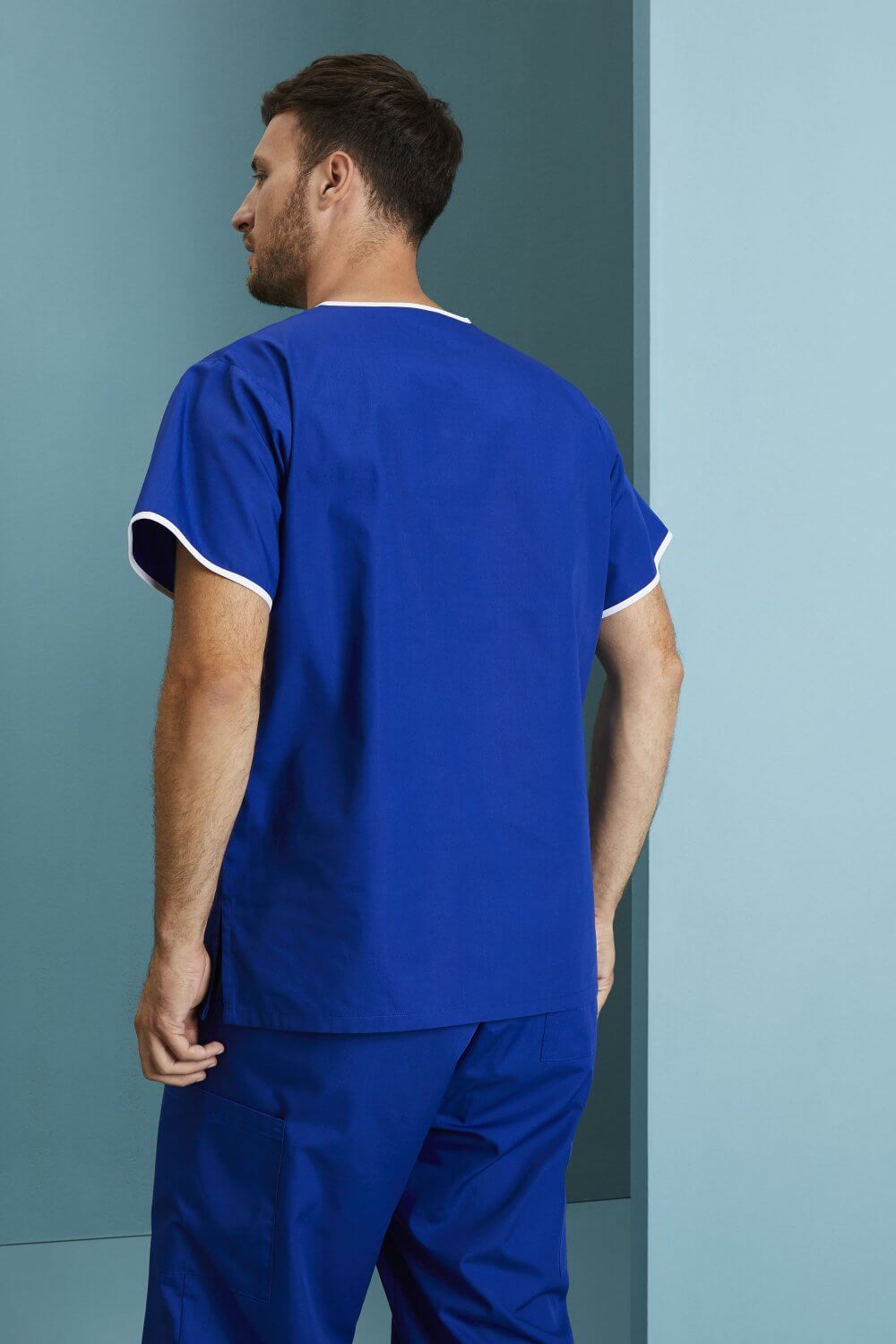 Meeste Mock-Wrap scrub meditsiinituunika - Image 11