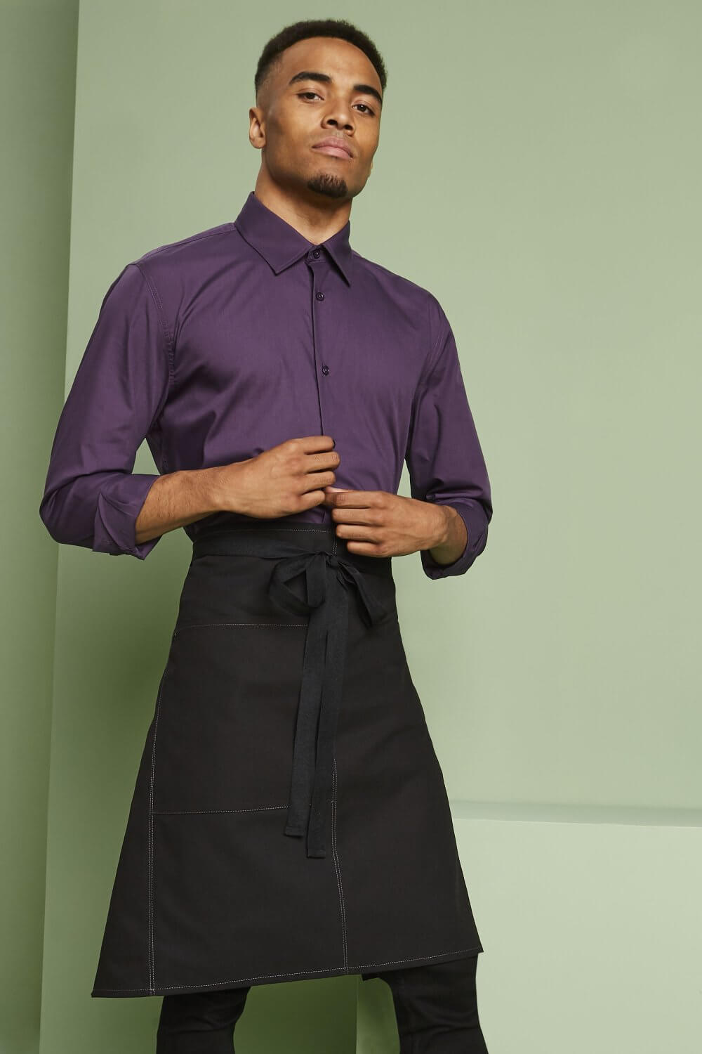 Esiõmblusega poolpikk põll