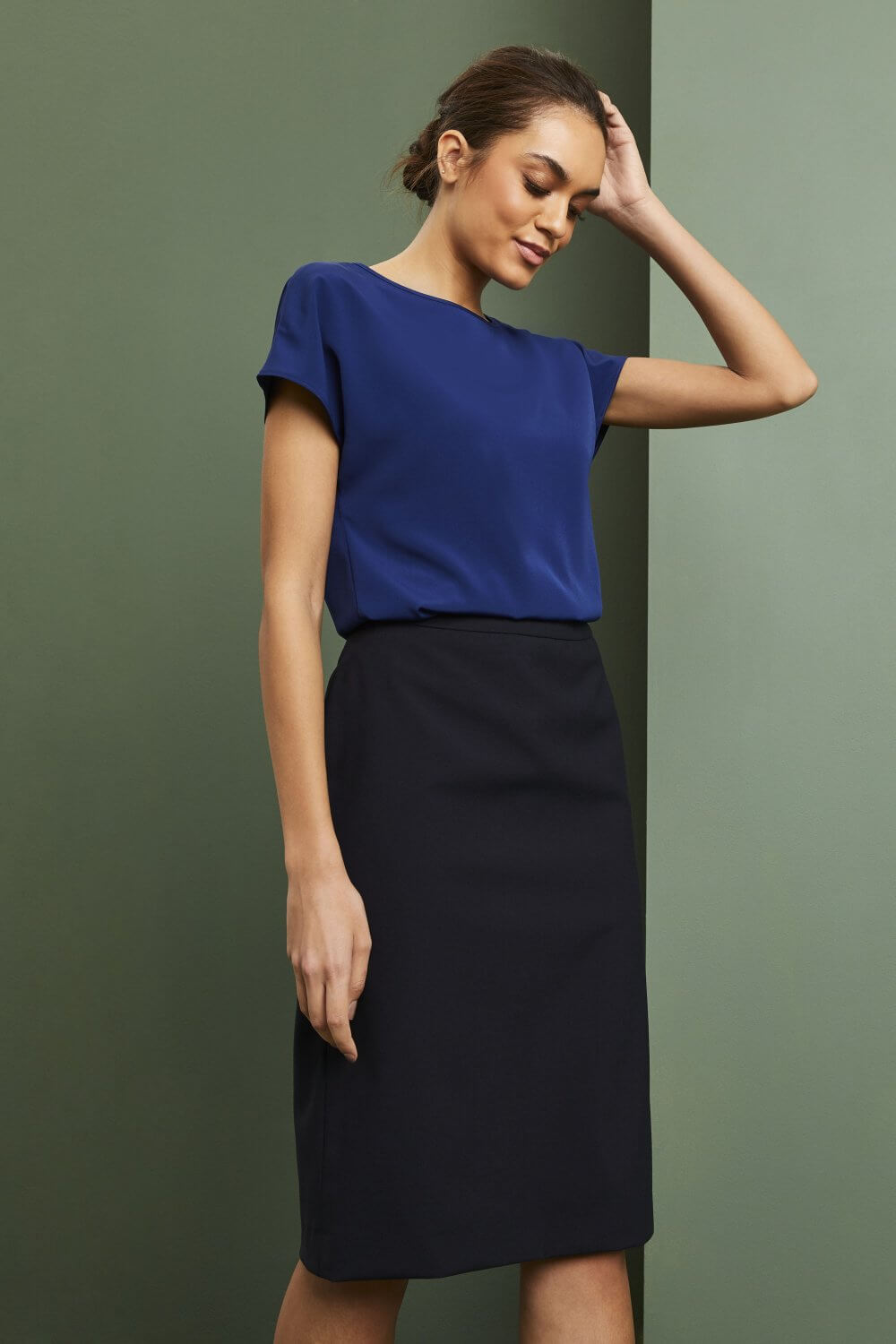 Paatkaelusega ühevärviline siidkrepp pluus