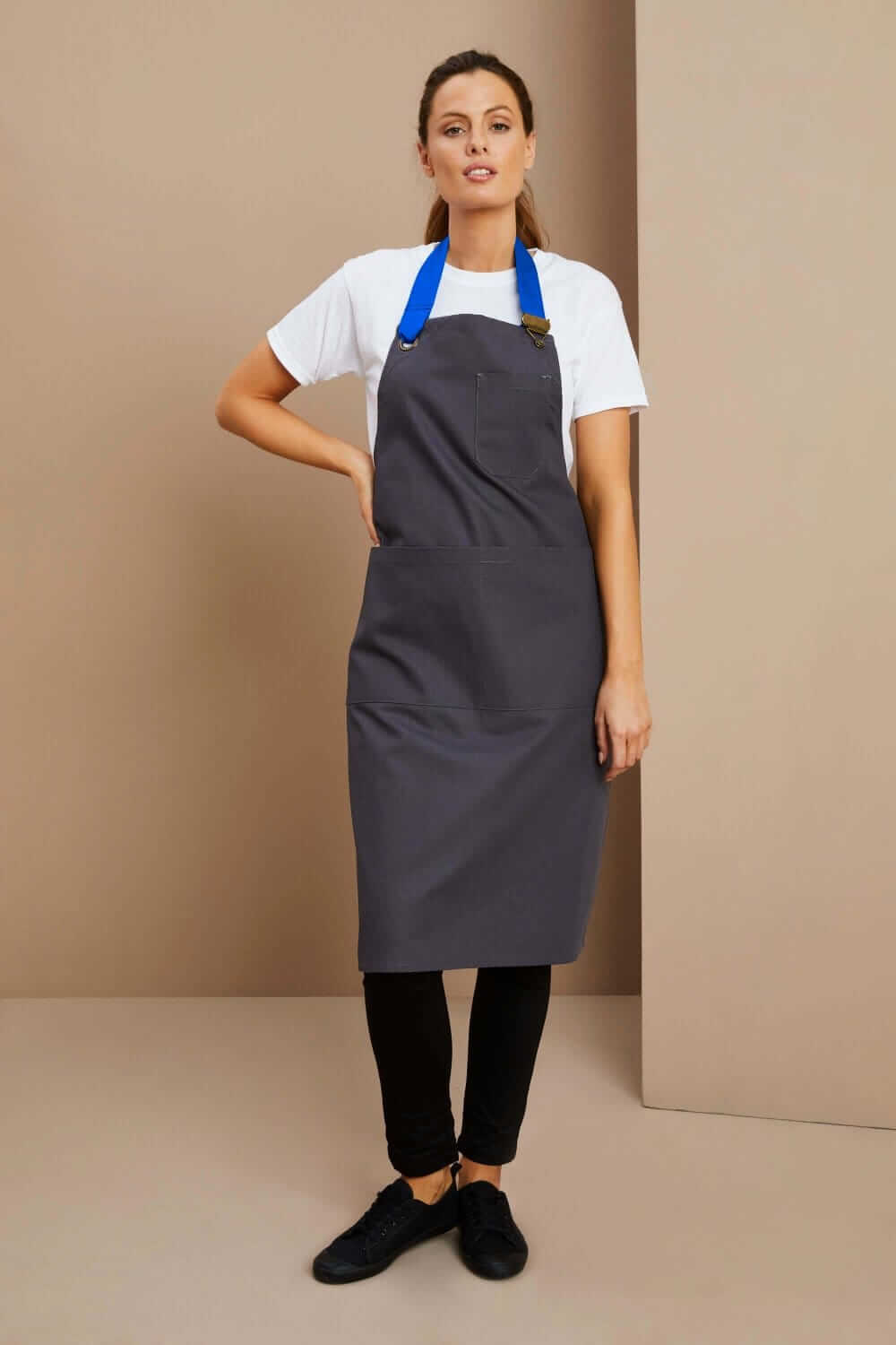 Spetsiaalselt valmistatud pandlaga kinnitatav põll - Image 39