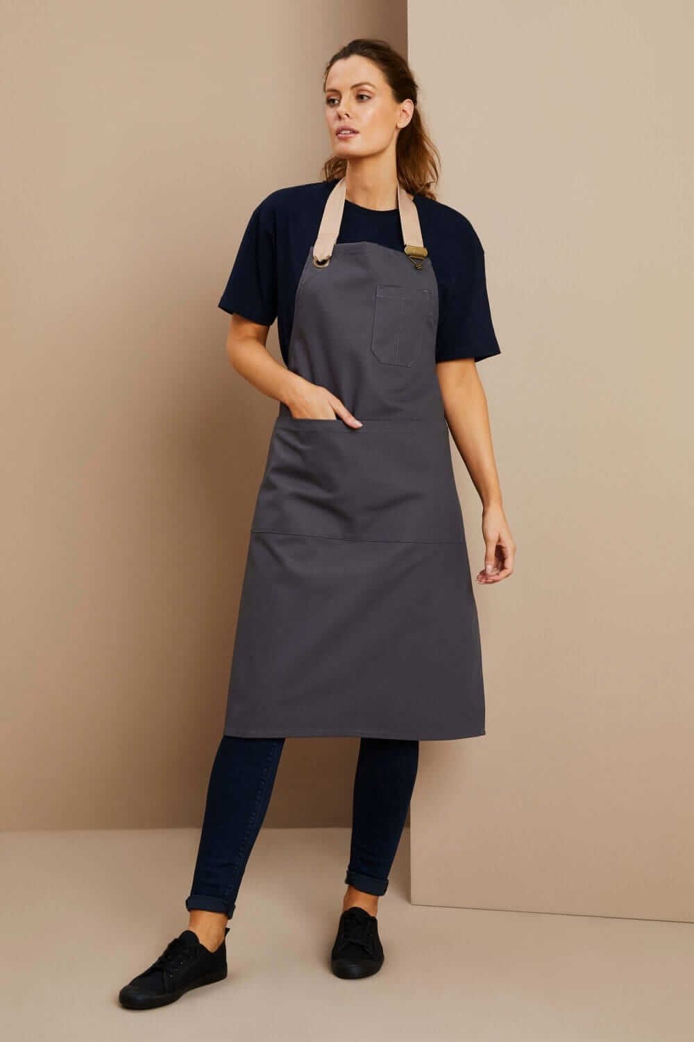 Spetsiaalselt valmistatud pandlaga kinnitatav põll - Image 45