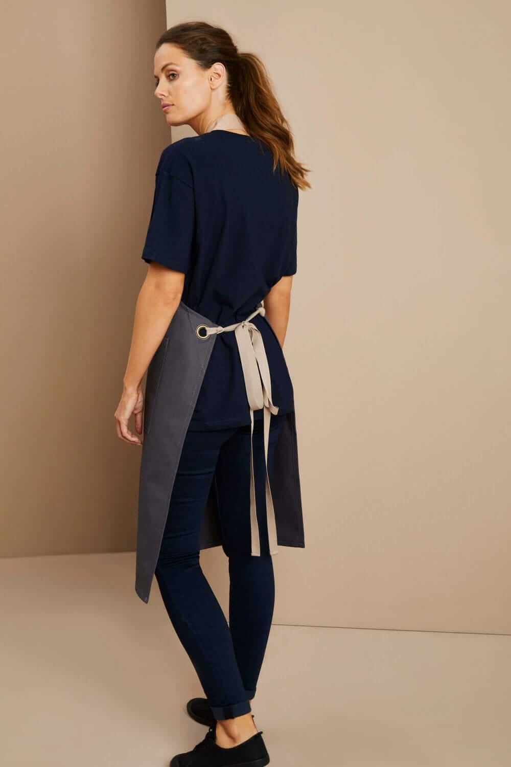 Spetsiaalselt valmistatud pandlaga kinnitatav põll - Image 44