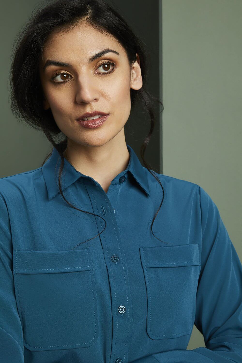 Pluus rinnataskutega - Image 3